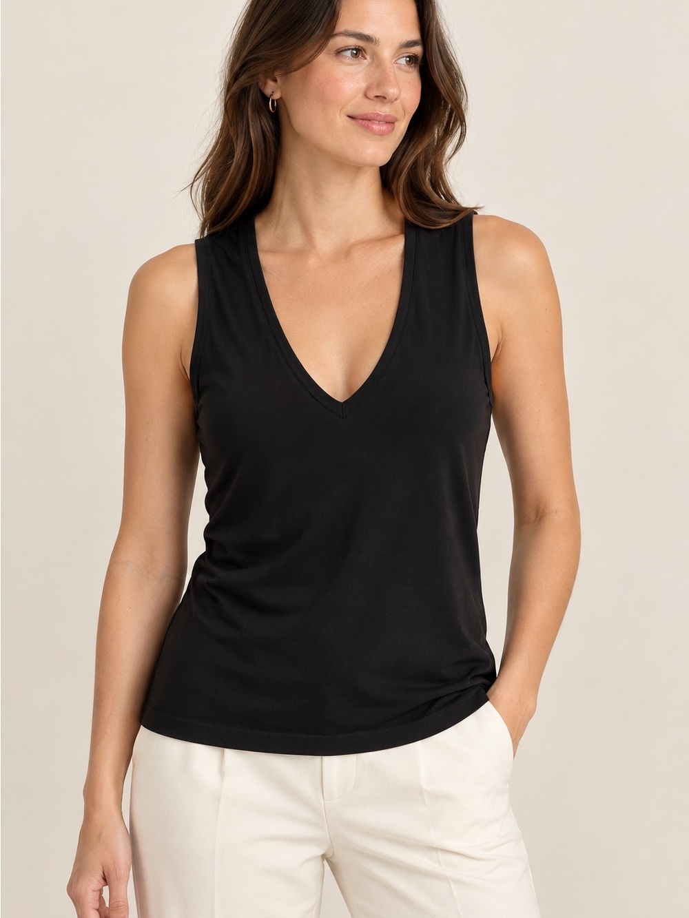 Banana Republic Made in Italy Black Stretch V Neck Tank M